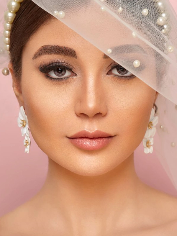 Elegant bridal and wedding fashion photography by Arvin TV in Istanbul